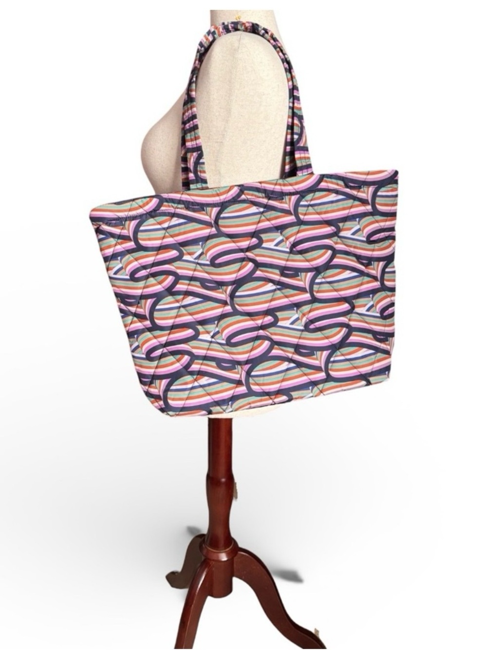 Vera Bradley Outlet East West Tote, Ultralight Retro Ribbons, NWT